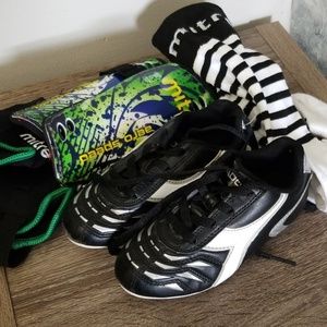 Kids Soccer Combo: Cleats, Shinpads, Socks